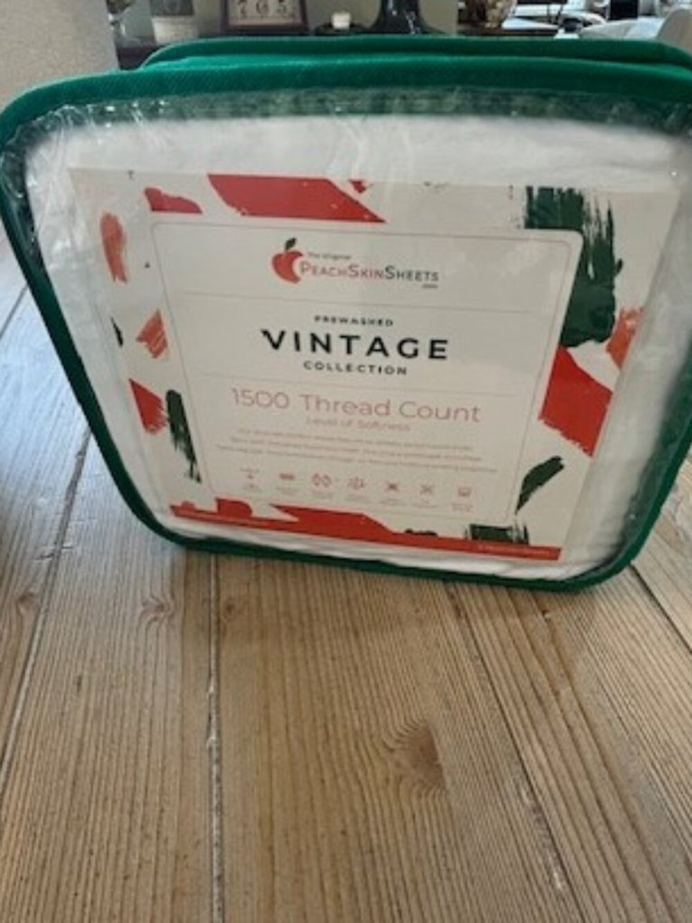 Full/Queen PeachSkin White Duvet Set - NEW!!